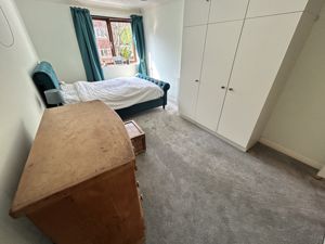 Photo 16- click for photo gallery